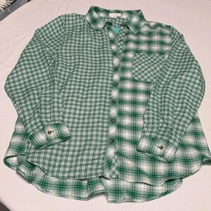 Maurice Women Shirt, size 1X. NWT. Very soft shirt.